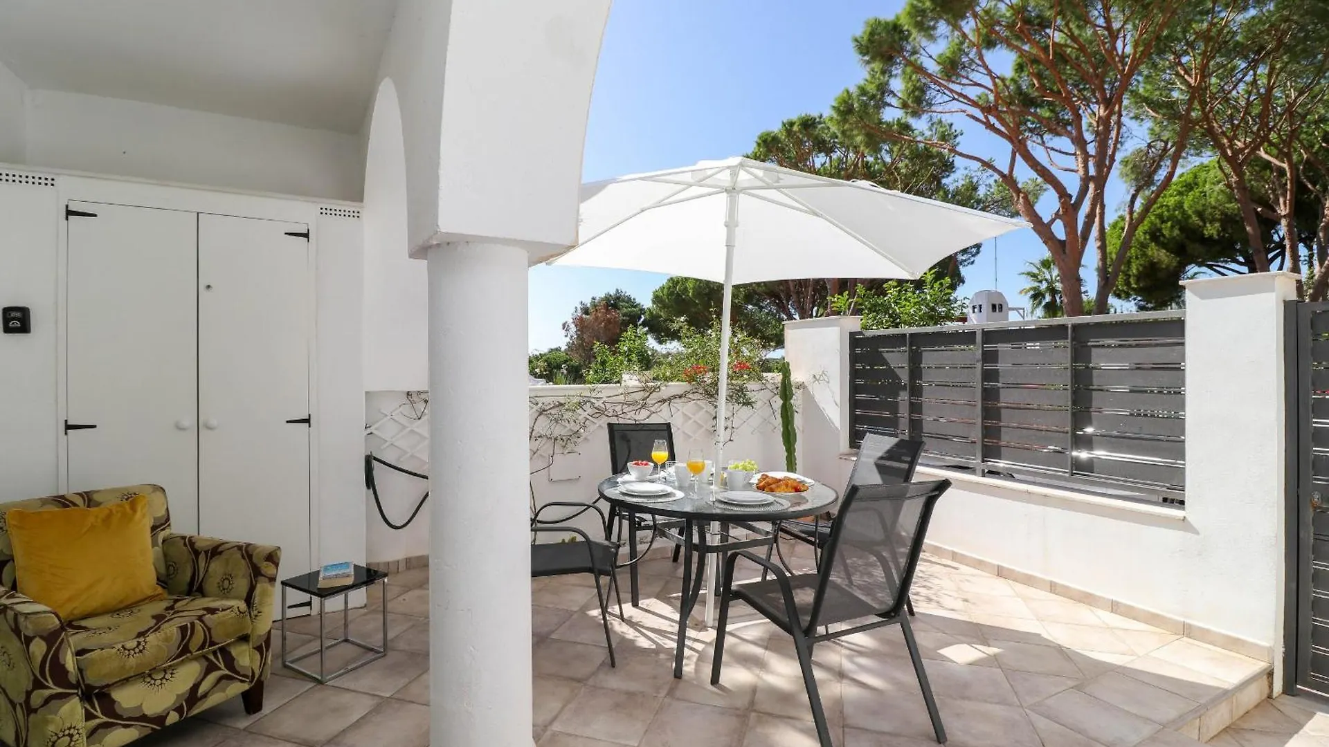 2Bed Townhouse - Reserva De Marbella Spain